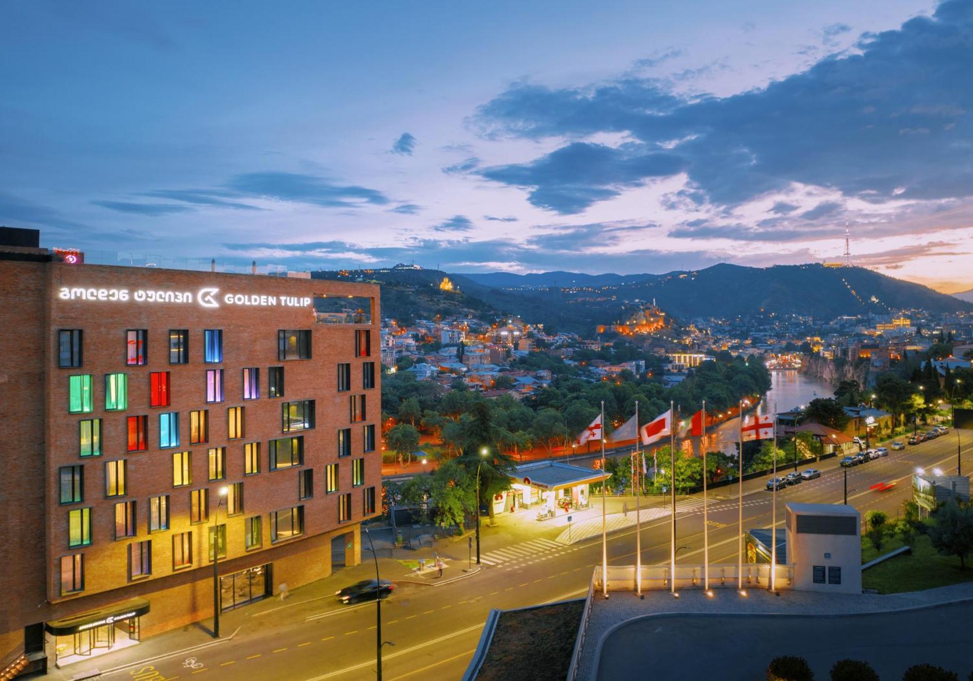 Golden Tulip Design Tbilisi Hotel Exterior photo